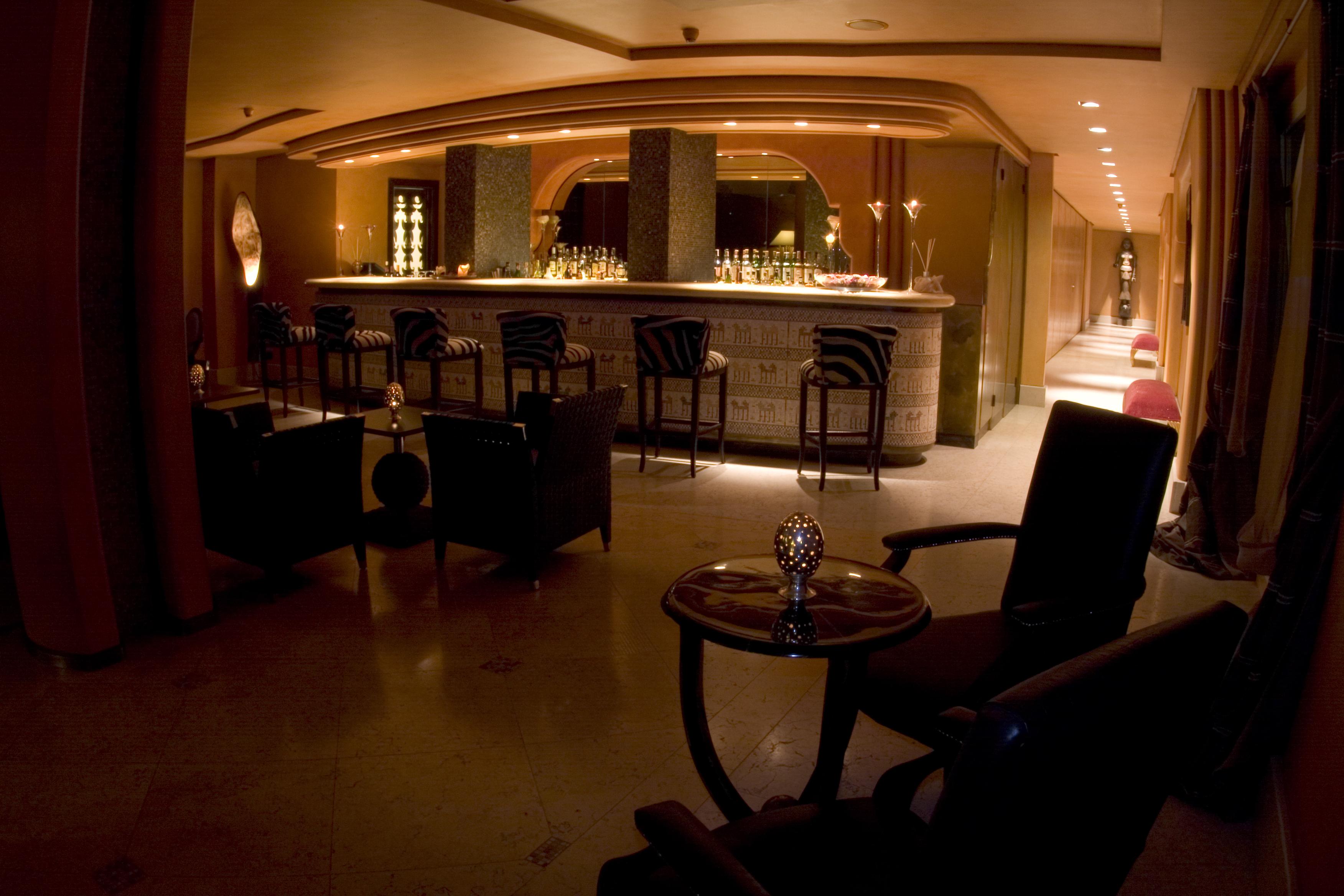 Romano Palace Luxury Hotel Catania Luaran gambar The bar at the 1919