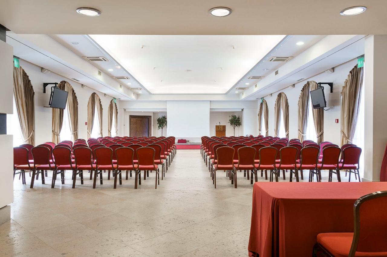 Romano Palace Luxury Hotel Catania Luaran gambar The main conference room